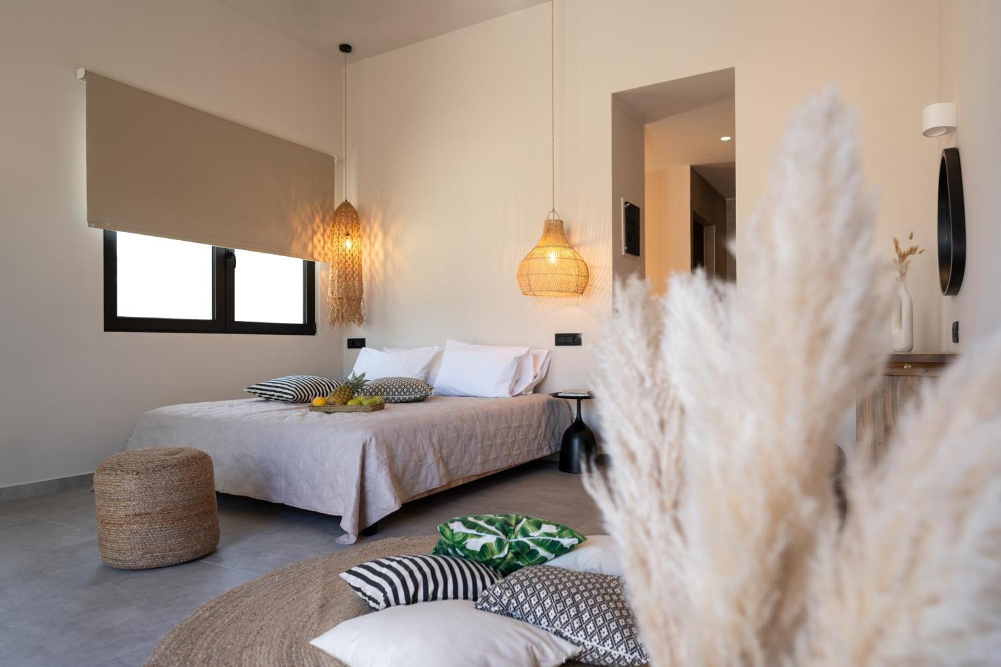 Afesou Suites Ialysos  Pokoj fotografie